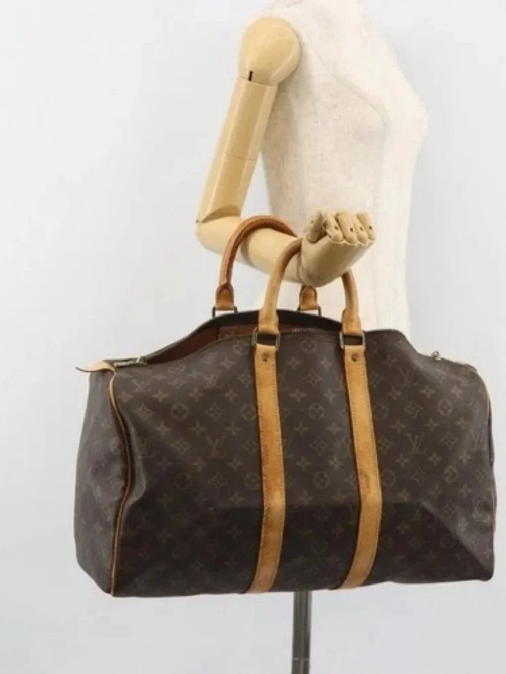 Louis Vuitton brand	louis vuitton